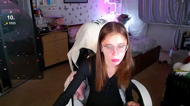 Kira honeyy online show from 10-09-25, 06:11