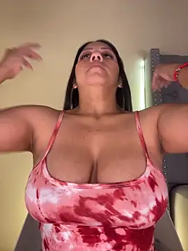 KIARAPRETTY online show from 01-15-26, 02:38