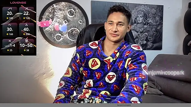 BenjaminCooperk online show from 10-31-25, 07:42