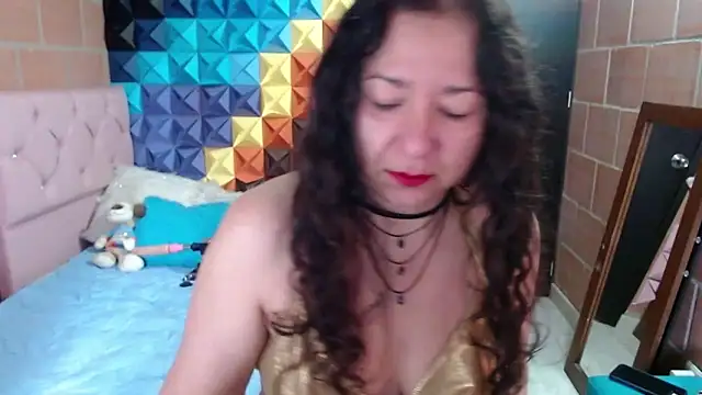 Snapshot of katifoxx chatting on 02-27-25, 04:21 katifoxx online show from 02-27-25, 04:21