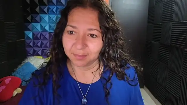 Snapshot of katifoxx chatting on 09-17-25, 05:58 katifoxx online show from 09-17-25, 05:58