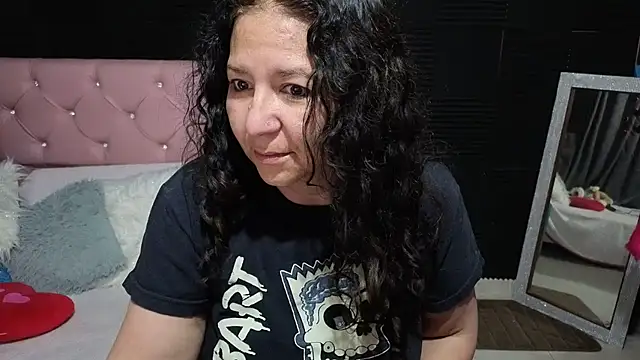 katifoxx online show from 06-08-26, 03:07