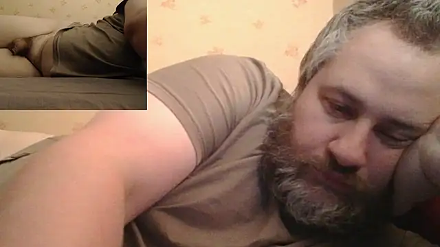 Snapshot of soumisgre2 chatting on 03-21-26, 06:00 soumisgre2 online show from 03-21-26, 06:00