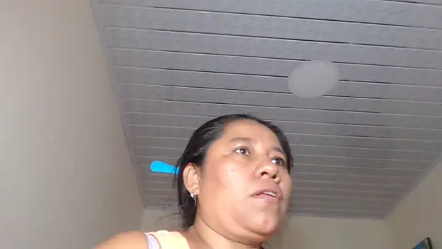 adrixxx38 online show from 09-28-25, 05:29