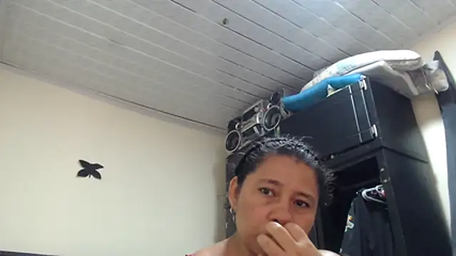 adrixxx38 online show from 06-10-26, 08:41