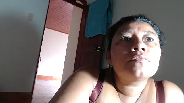 adrixxx38 online show from 06-14-26, 06:32