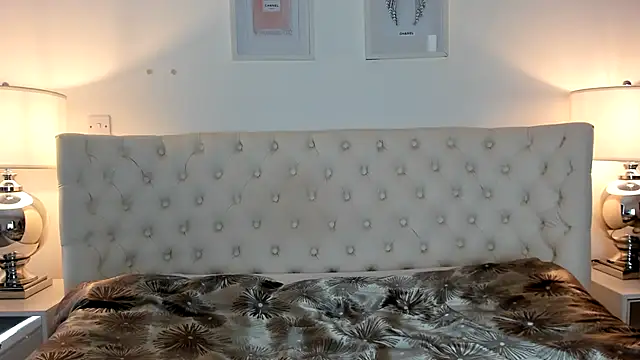 Snapshot of JessicaJames23 chatting on 02-17-26, 10:23 JessicaJames23 online show from 02-17-26, 10:23