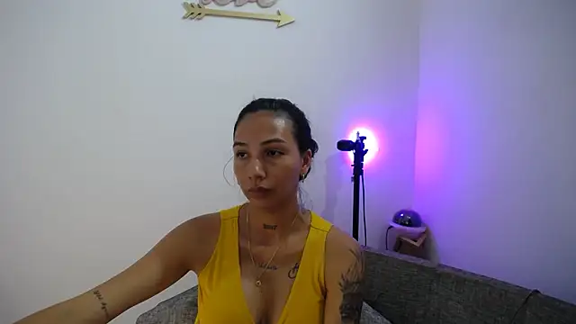 Allyson Smith online show from 12-29-24, 10:57