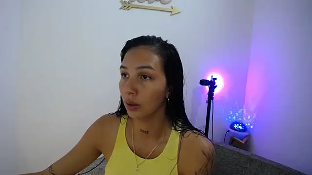 Allyson Smith online show from 12-30-24, 08:47