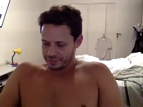 Snapshot of FelipeRiver chatting on 02-05-25, 02:08 FelipeRiver online show from 02-05-25, 02:08