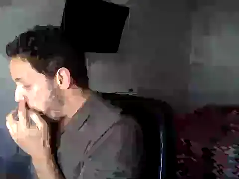 Snapshot of FelipeRiver chatting on 03-03-26, 07:09 FelipeRiver online show from 03-03-26, 07:09