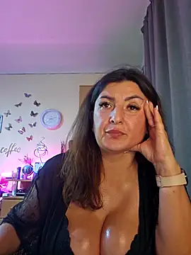 Hotangel75 online show from 10-18-25, 05:25