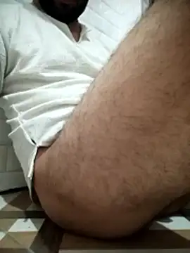 Snapshot of RomanticAdvance555 chatting on 06-21-26, 05:54 RomanticAdvance555 online show from 06-21-26, 05:54