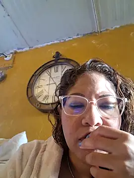 Snapshot of mila38 chatting on 09-30-25, 07:57 mila38 online show from 09-30-25, 07:57