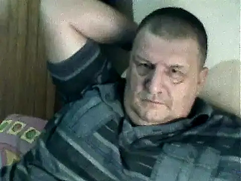 Snapshot of Vyrtous579 chatting on 12-28-24, 03:26 Vyrtous579 online show from 12-28-24, 03:26