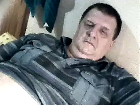 Snapshot of Vyrtous579 chatting on 03-08-25, 03:35 Vyrtous579 online show from 03-08-25, 03:35