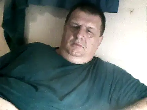 Snapshot of Vyrtous579 chatting on 10-08-25, 03:42 Vyrtous579 online show from 10-08-25, 03:42