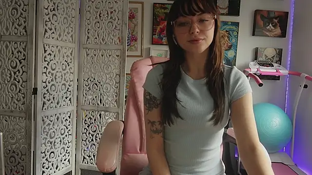 makiyahbelle online show from 06-11-26, 03:04