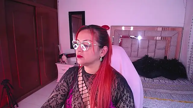 salomecastro  online show from 03-13-25, 11:59
