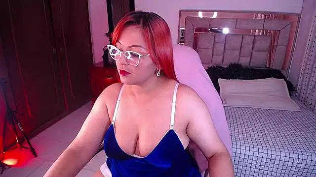 salomecastro  online show from 03-19-25, 01:54