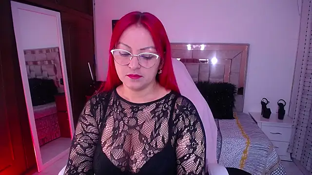 salomecastro  online show from 09-30-25, 03:44