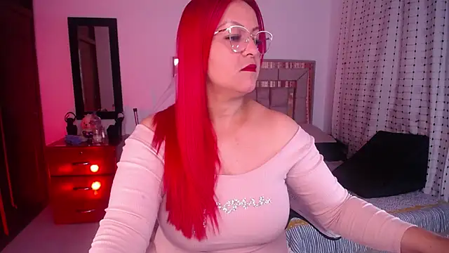 Snapshot of salomecastro_ chatting on 02-10-26, 03:43 salomecastro online show from 02-10-26, 03:43