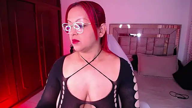 Snapshot of salomecastro_ chatting on 02-18-26, 02:40 salomecastro online show from 02-18-26, 02:40