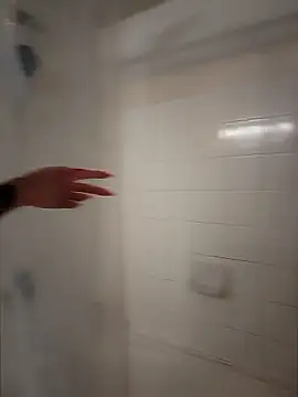 HollyTattoo online show from 09-25-25, 11:47