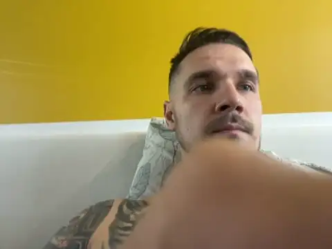Hot  Tiger online show from 06-18-26, 06:02