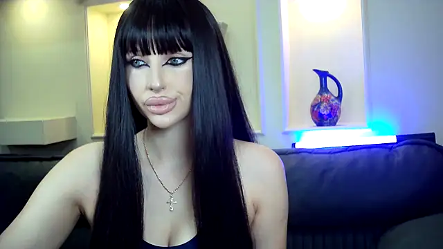 Lady Joli online show from 12-20-25, 09:38