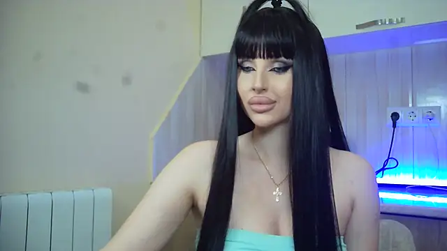 Snapshot of Lady_Joli chatting on 06-24-26, 04:17 Lady Joli online show from 06-24-26, 04:17