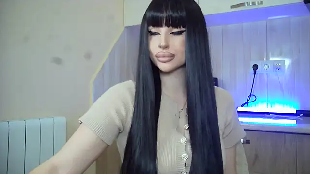 Snapshot of Lady_Joli chatting on 08-05-26, 12:08 Lady Joli online show from 08-05-26, 12:08