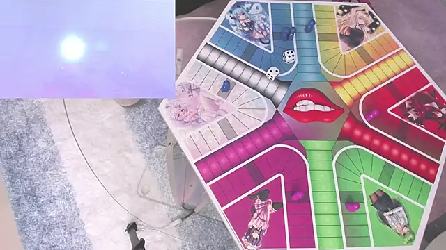 MarcelaFlores online show from 01-24-25, 05:32