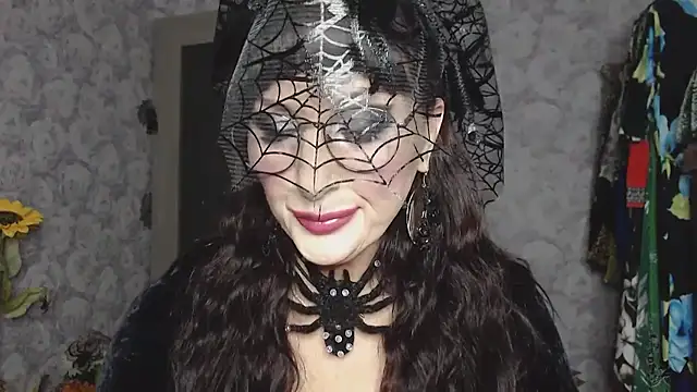 Snapshot of Aziza1 chatting on 10-31-25, 03:24 Aziza1 online show from 10-31-25, 03:24