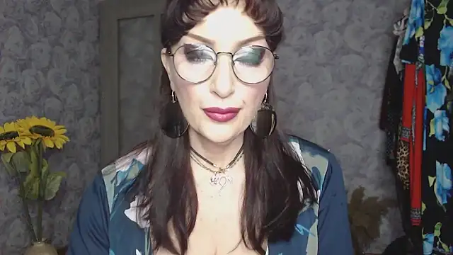 Aziza1 online show from 04-30-26, 03:18