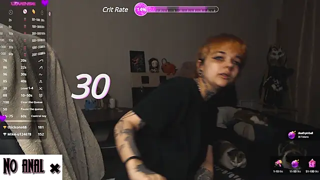 Snapshot of Dark__Elf chatting on 01-08-25, 10:16 Dark Elf online show from 01-08-25, 10:16