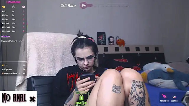 Snapshot of Dark__Elf chatting on 03-08-25, 01:17 Dark Elf online show from 03-08-25, 01:17