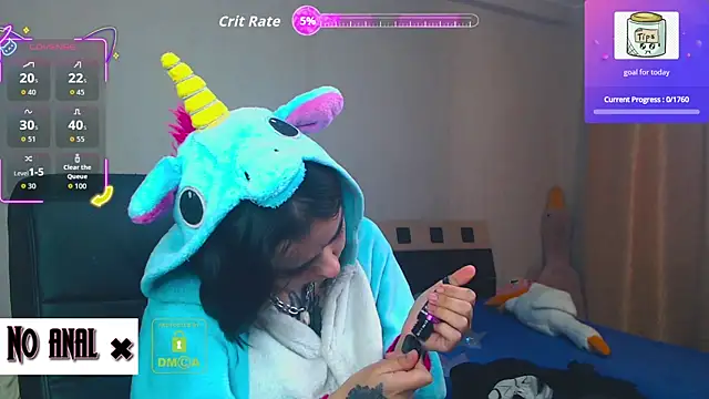 Snapshot of Dark__Elf chatting on 10-15-25, 09:26 Dark Elf online show from 10-15-25, 09:26