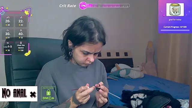 Snapshot of Dark__Elf chatting on 10-16-25, 09:49 Dark Elf online show from 10-16-25, 09:49