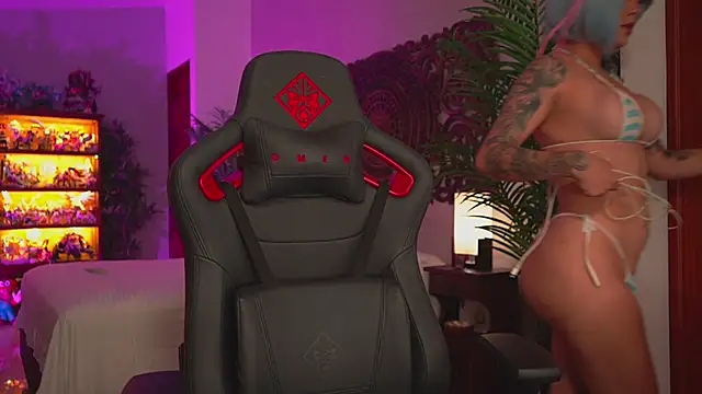 ambarEvans online show from 03-06-25, 05:22