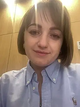 Amelie Shy online show from 03-11-25, 07:15