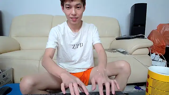 andrewooi online show from 10-12-25, 10:47