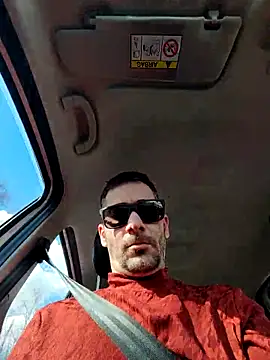 Snapshot of Ethangay chatting on 03-10-26, 01:38 Ethangay online show from 03-10-26, 01:38