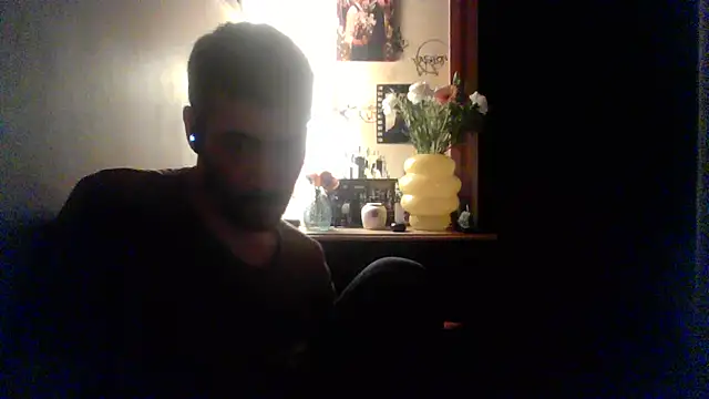 Snapshot of Ethangay chatting on 04-05-26, 08:17 Ethangay online show from 04-05-26, 08:17