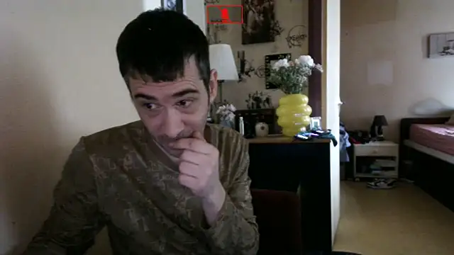 Snapshot of Ethangay chatting on 04-13-26, 09:26 Ethangay online show from 04-13-26, 09:26