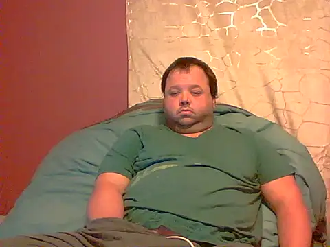 Strongbutgentle36 online show from 10-21-25, 07:53