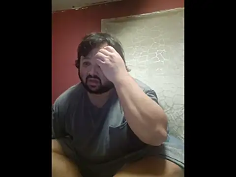 Strongbutgentle36 online show from 05-12-26, 05:04