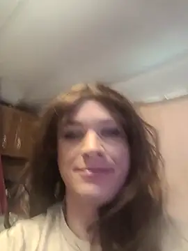 MaddyC6992 online show from 10-08-25, 05:10