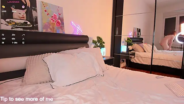 Snapshot of YammyPie chatting on 03-26-26, 09:31 YammyPie online show from 03-26-26, 09:31