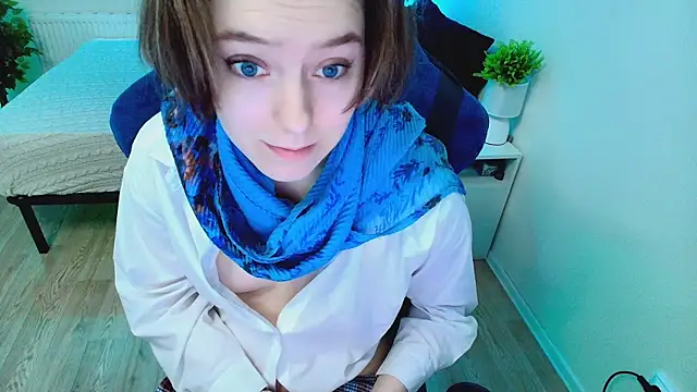 CranberryHot online show from 09-29-25, 05:23